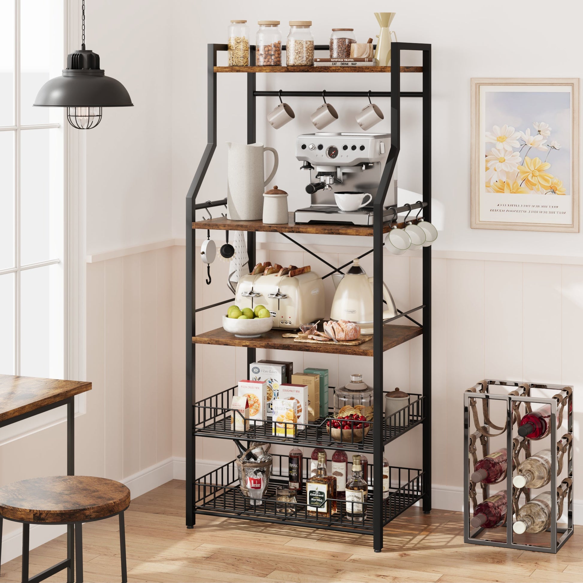 Étagère de cuisine Garvee sur pied avec 2 grands paniers métalliques, 5 niveaux, robuste et durable, idéale pour le rangement en cuisine ou dans un coin café, en MDF et acier.