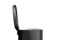 Poubelle de cuisine Garvee en métal, 50 L (13 gal), avec couvercle à fermeture douce et seau intérieur, pour îlot de cuisine, noire et ergonomique.