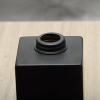 Distributeur de savon carré Garvee noir mat en acier inoxydable 304, 325 ml, pour salle de bain et cuisine