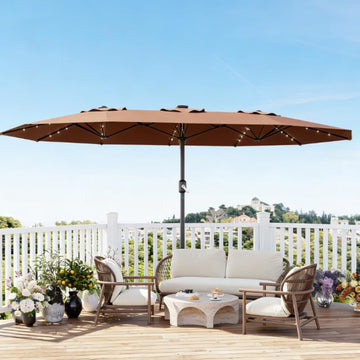 Garvee Parasol de Jardin 270 × 450 cm avec LED et Recharge Solaire, Protection UV, Toile Polyester Imperméable, Cadre en Fer Antirouille, Inclinaison Réglable