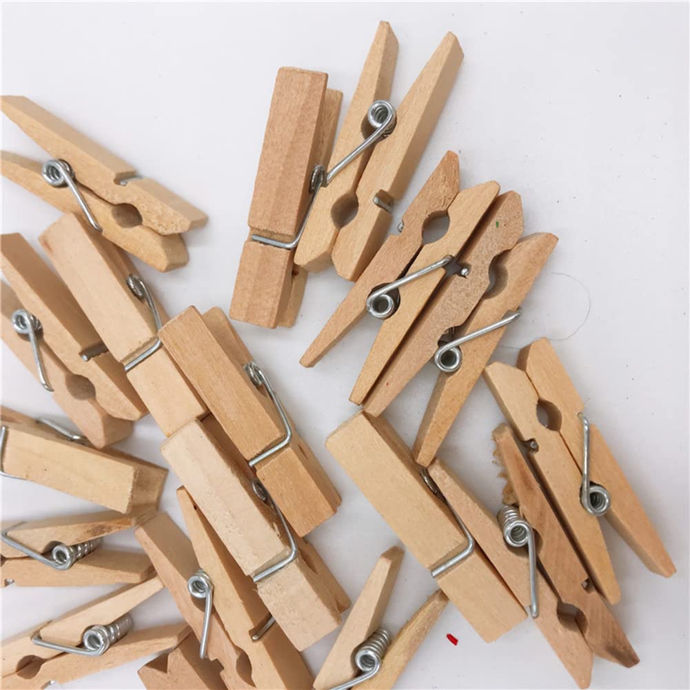 Garvee Lot de 100 mini pinces à linge en bois naturel de 2,5 cm avec ficelle de jute pour décoration et jardinage.