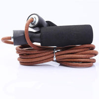 Corde à sauter professionnelle en cuir Garvee pour le fitness et l'entraînement, poignée ergonomique antidérapante, haute durabilité, marron, pour la salle de sport et les activités de plein air.