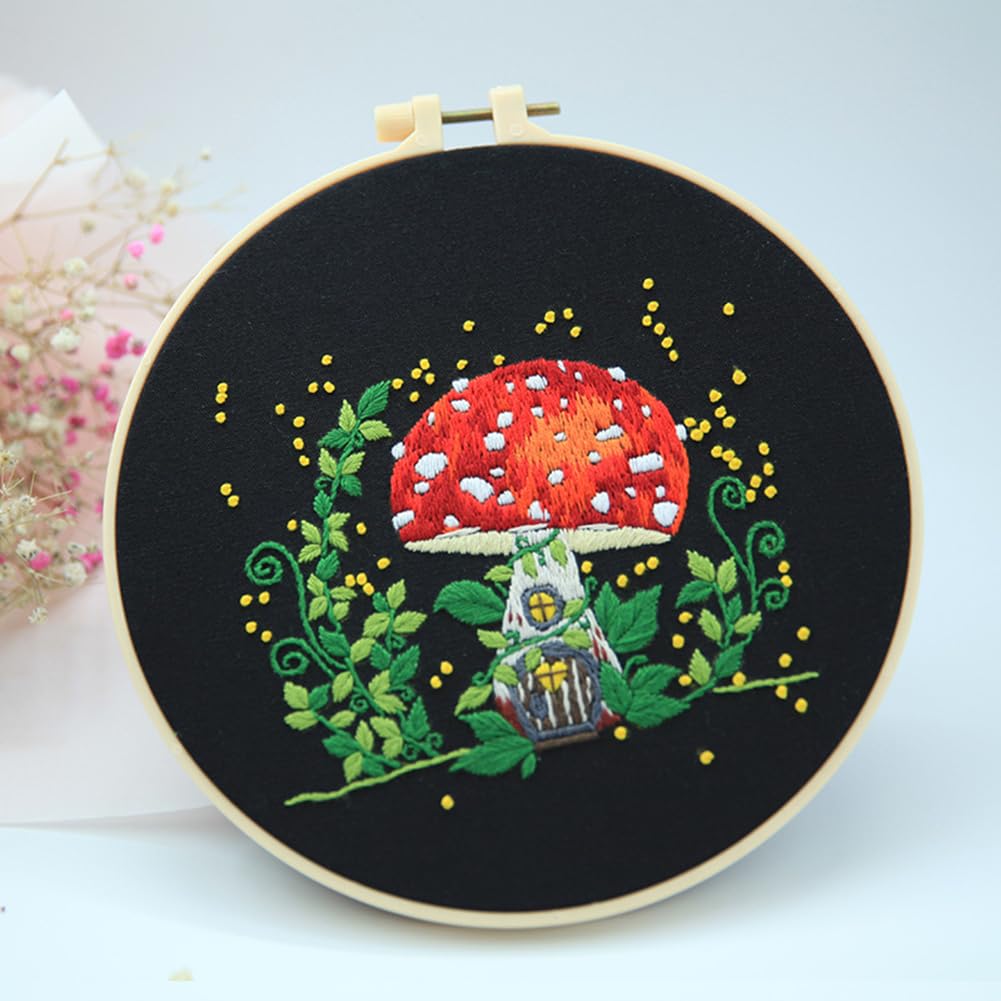 Kit de broderie GARVEE 5 pièces pour débutants, motif champignons, point de croix, kit de couture pratique, décoration en coton, kit de démarrage pour la maison