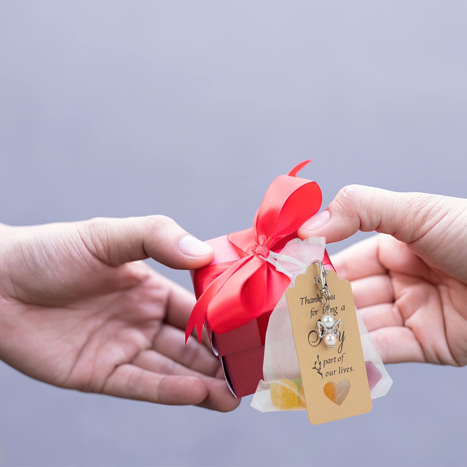 Garvee Lot de 20 porte-clés anges avec sachets en organza et cartes de remerciement, cadeau idéal pour baptême, naissance, mariage ou fête, argent.