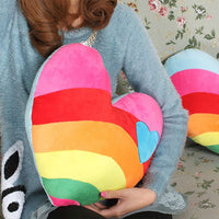 Coussin en peluche en forme de cœur Garvee, motif arc-en-ciel, 40 x 32 cm, doux et confortable, décoratif pour la maison et le bureau.