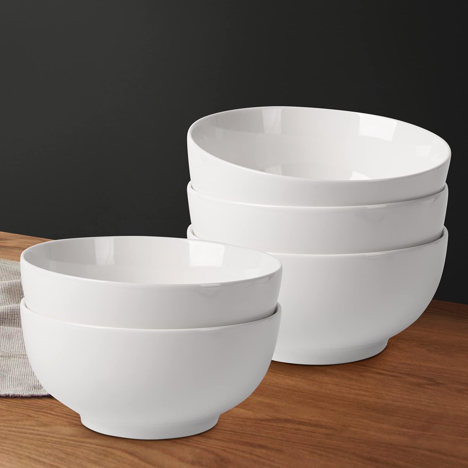 Ensemble de 4 saladiers en porcelaine Garvee 650 ml, blanc crème, polyvalents et robustes, pour salades et amuse-gueules.