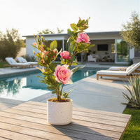 Rosier artificiel Garvee de 50 cm (lot de 2) avec fleurs roses, résistant aux intempéries, pot en plastique blanc pour intérieur et balcon.
