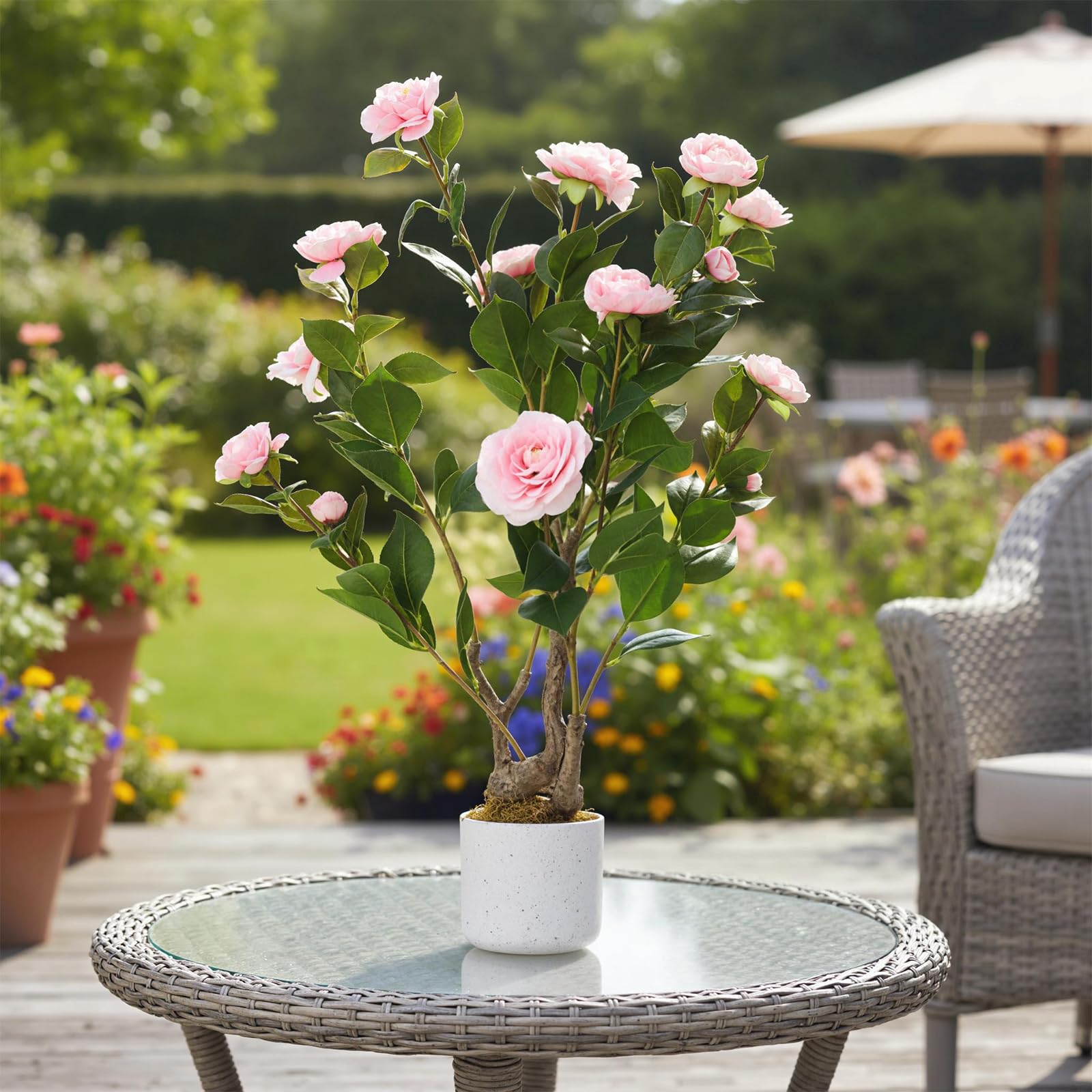 Camélia artificiel Garvee de 76 cm avec 16 fleurs roses, facile d'entretien, en polyester et PEVA, pot blanc pour la maison et le bureau