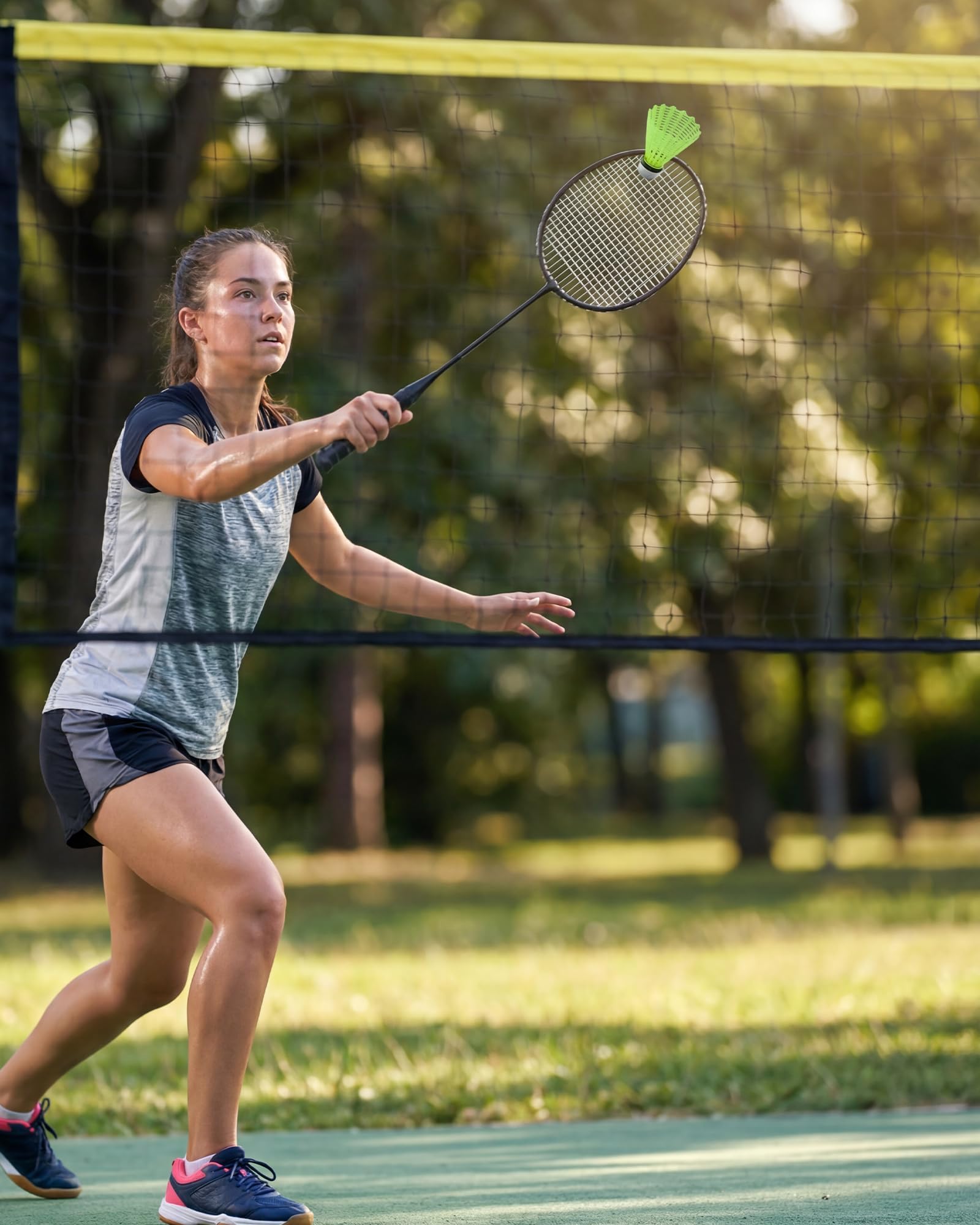 Filet de badminton Garvee 5,2 m (17 pi), pliable et réglable en hauteur, en nylon et fer, pour jeux intérieurs et extérieurs. Pied et sac de transport inclus.