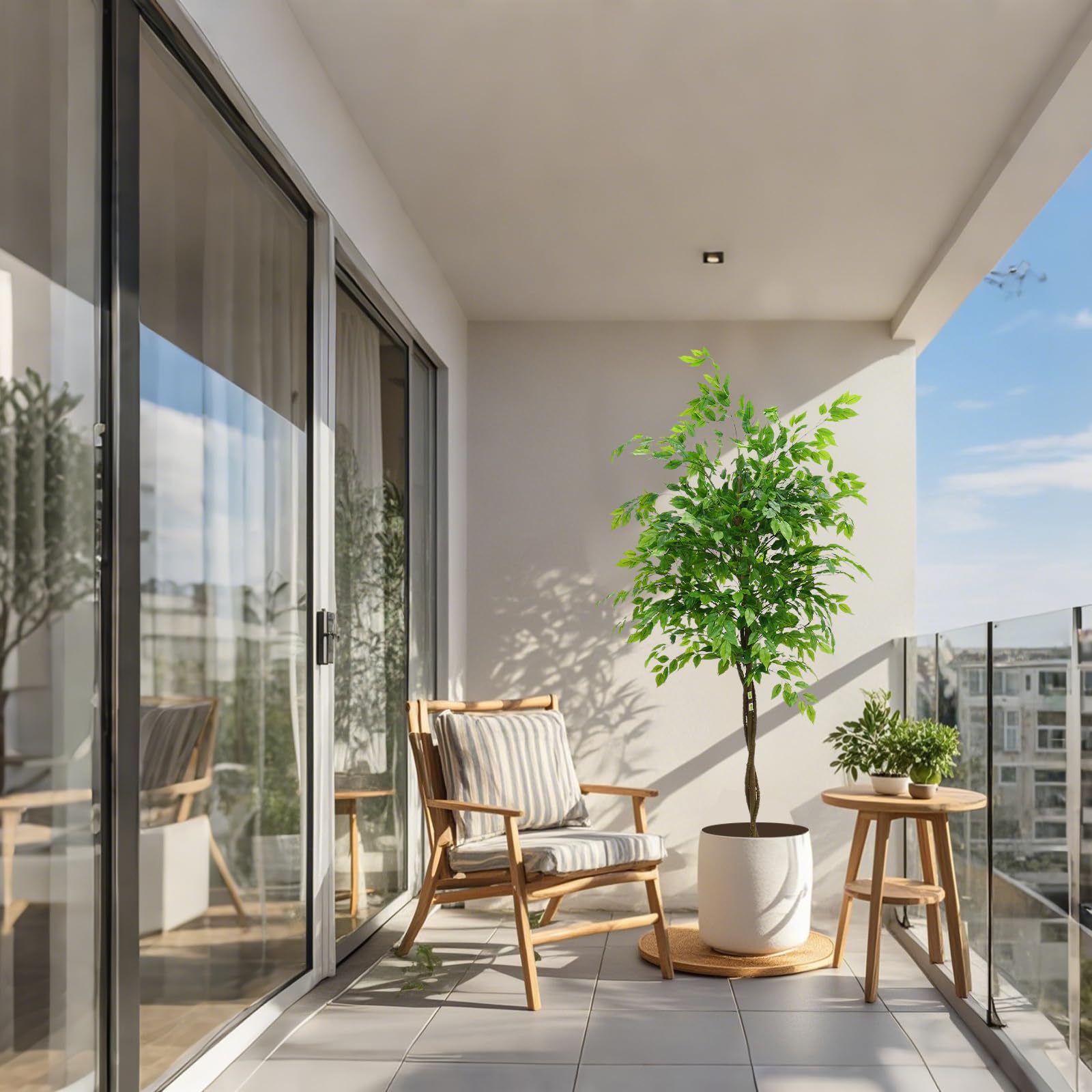 Arbre artificiel d'intérieur Garvee avec feuilles en caoutchouc, tronc naturel, pot stable pour la maison et le bureau, moderne et facile d'entretien.