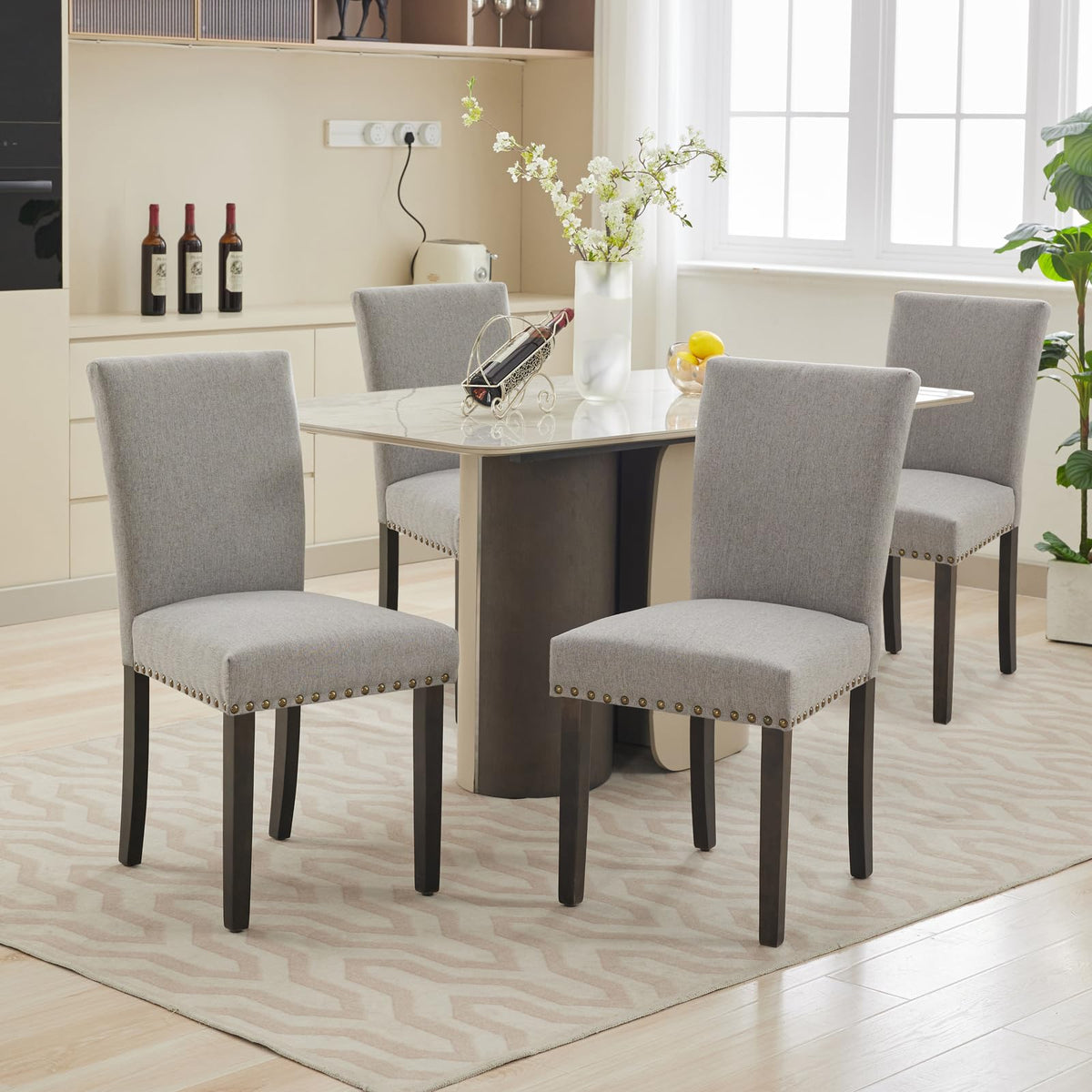 Ensemble de 2 chaises de salle à manger rembourrées Garvee, tissu, garniture cloutée, pieds en bois, ergonomiques, modernes, gris clair, cuisine et restaurant