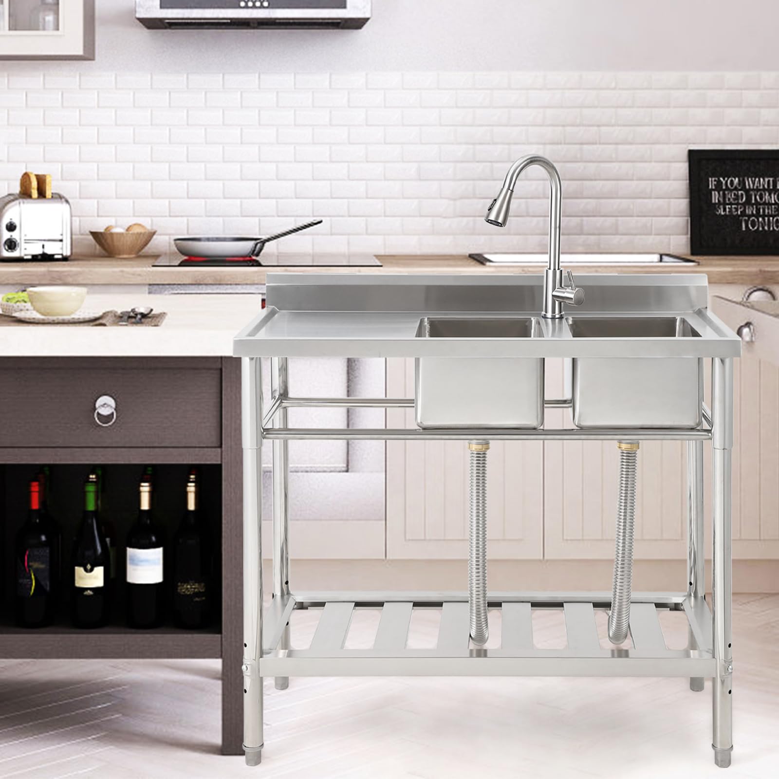 Garvee Évier commercial double bac en acier inoxydable, robinet pivotant 360°, étagères de rangement, pour cuisine et extérieur, 33 × 33 × 21 cm.