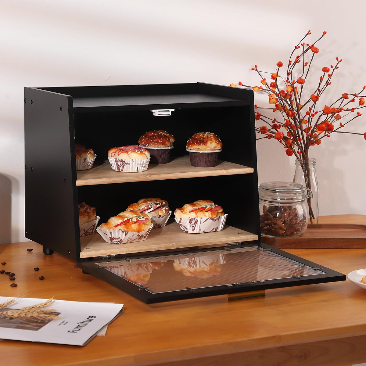 Boîte à pain Garvee à deux niveaux avec fenêtre, hermétique, en métal noir, style campagnard, idéale pour les comptoirs de cuisine.