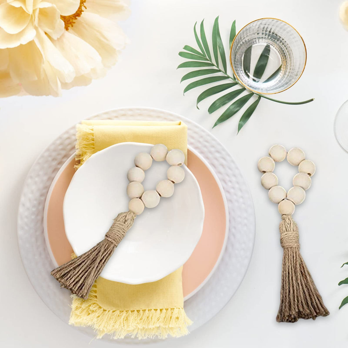 Garvee Serviettes de table rondes en bois avec pompons, jute naturelle pour mariages et fêtes, lot de 12