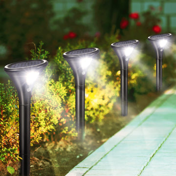 Lot de 4 lampes solaires d'extérieur Garvee avec détecteur de mouvement, étanches IP65, pour jardin, terrasse, pelouse et allée.