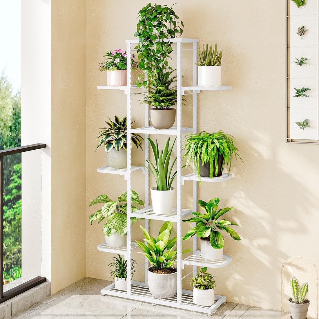 Garvee Support à plantes à 5 niveaux en métal avec pieds réglables, étanche, format d'angle pour salon et jardin, gain de place, multifonctionnel