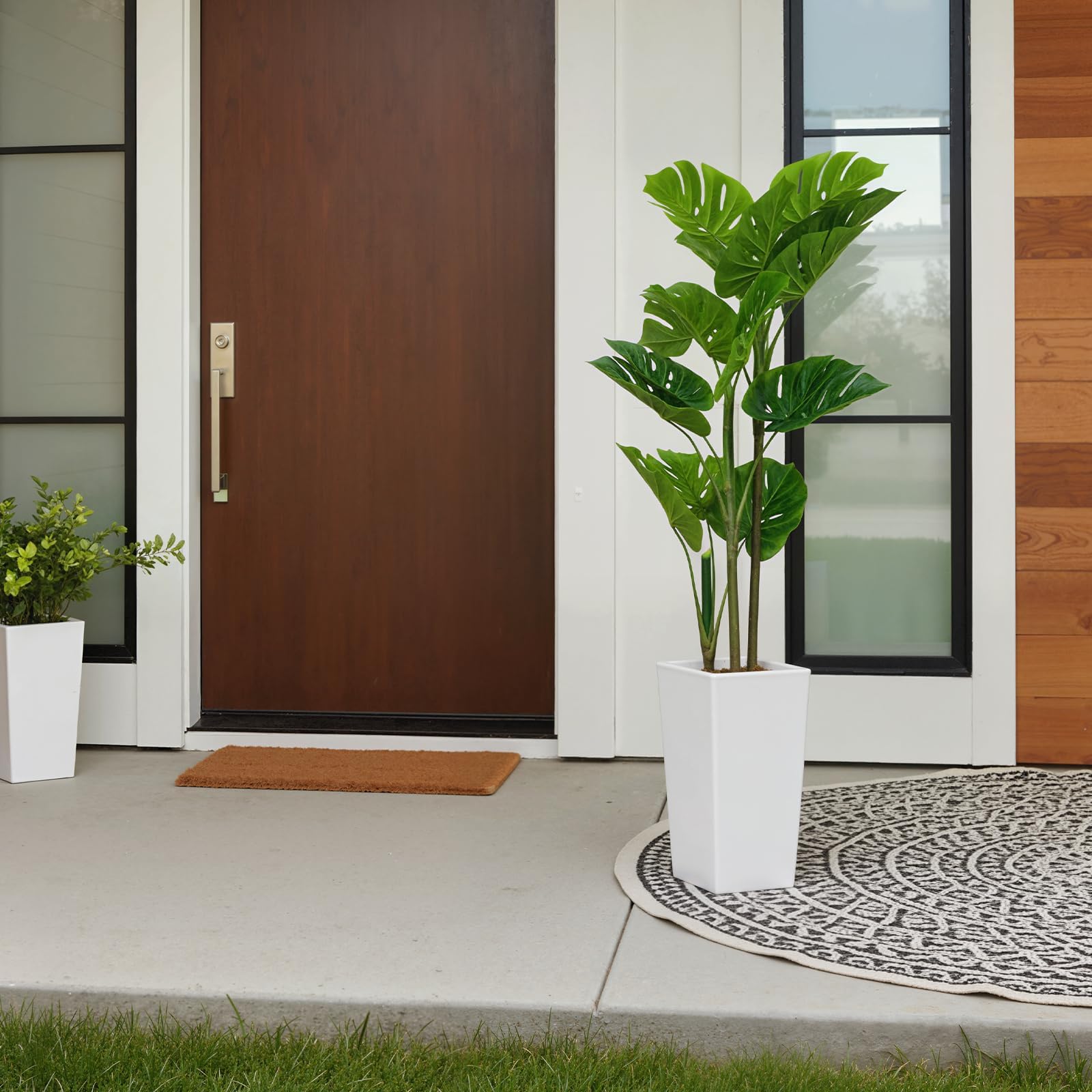 Plante Monstera artificielle Garvee de 1,37 m avec pot blanc pour intérieur et extérieur, branches ajustables, polyester et plastique, entretien facile, vert hyperréaliste