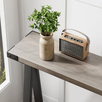 Console Garvee style ferme, 110 cm, avec rangement, 2 niveaux, structure en métal, MDF, brun rustique, pour entrée, salon ou couloir.