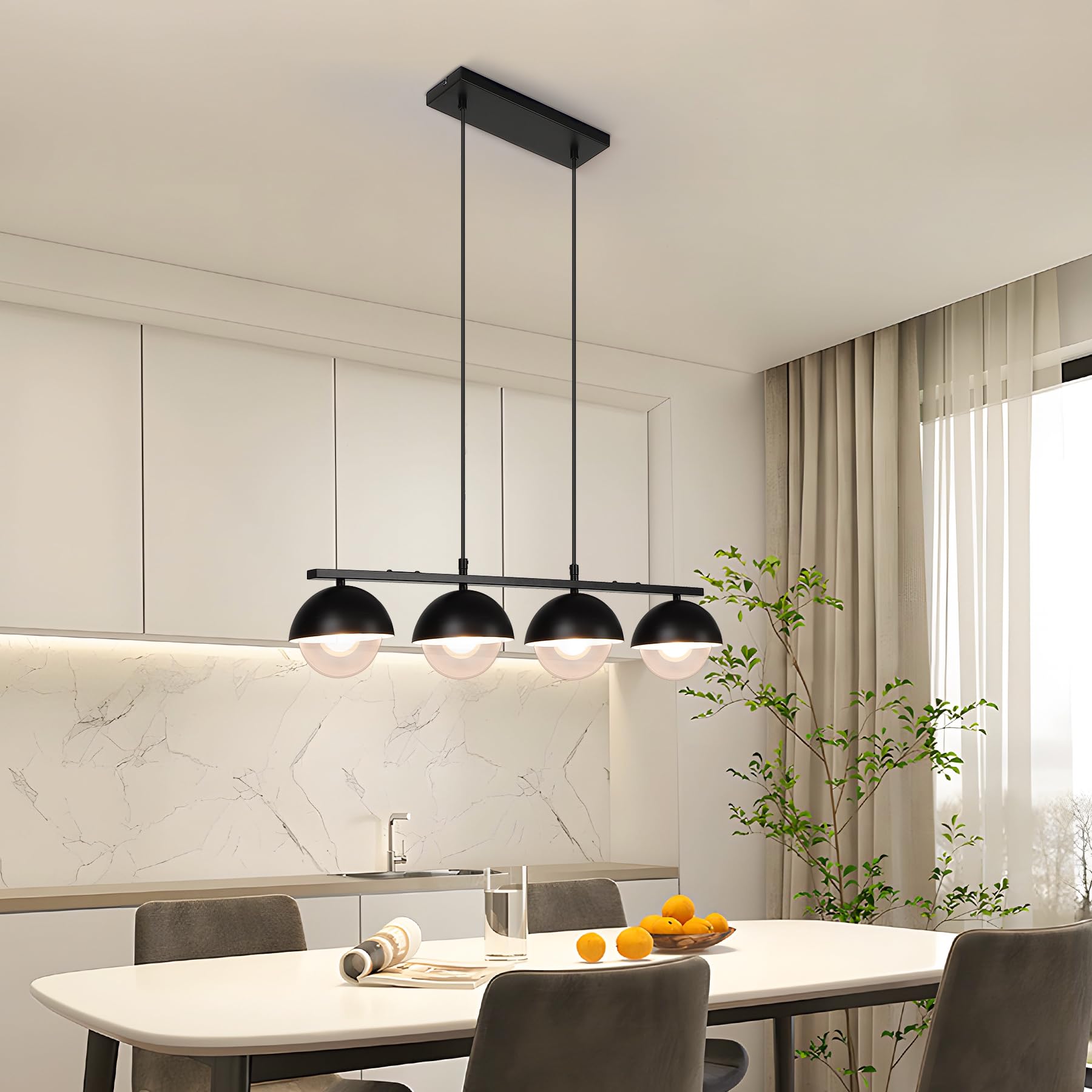 Suspension Garvee moderne à 4 lumières pour table à manger, en métal noir, hauteur réglable, style industriel rétro, pour salles à manger et cafés