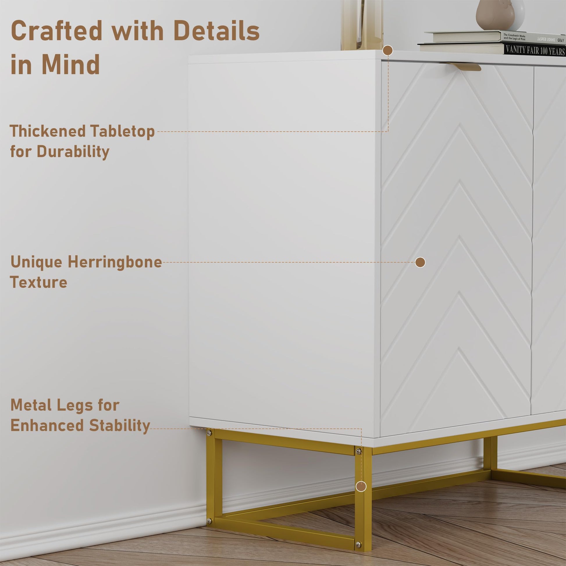 Buffet moderne Garvee, portes à chevrons de 80 cm, poignées dorées, étagère réglable, bois et métal, polyvalent pour salle à manger et couloir.