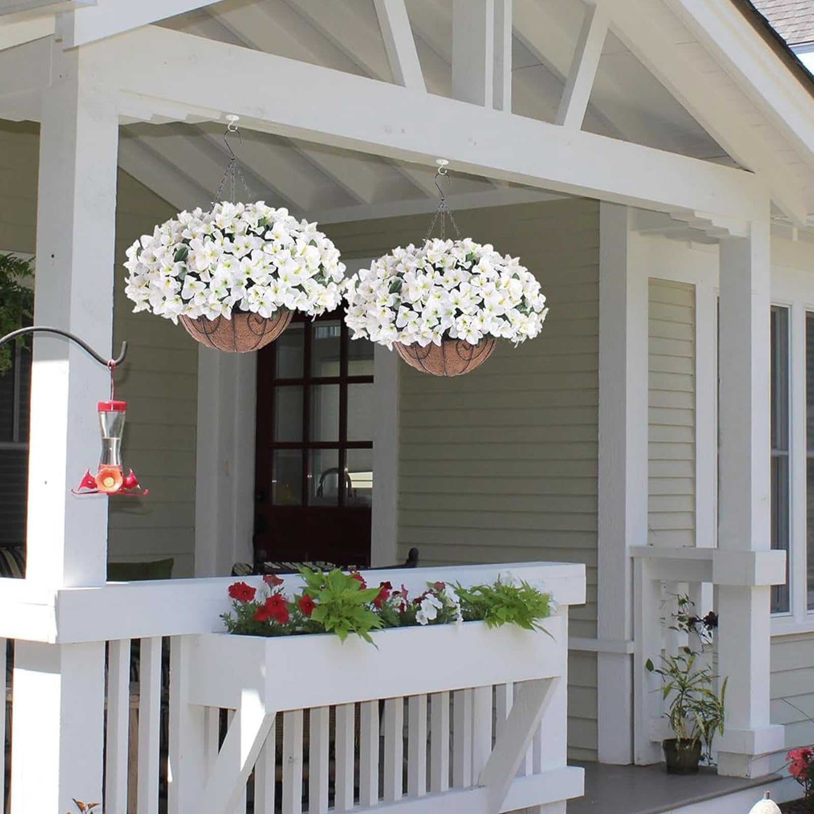 Ensemble de 12 bougainvillées artificielles Garvee avec panier marron pour jardin et terrasse, résistantes aux UV et aux intempéries, blanches et vertes.