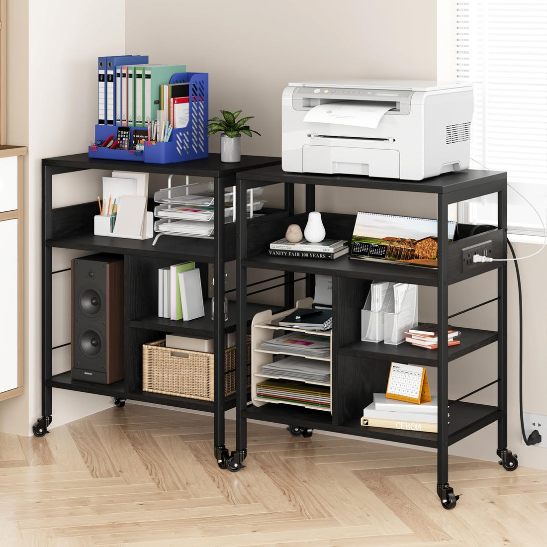 Garvee Meuble imprimante mobile à roulettes, 4 niveaux avec étagères, ports USB et prises intégrées, structure en acier robuste, noir rustique, pour bureau et maison