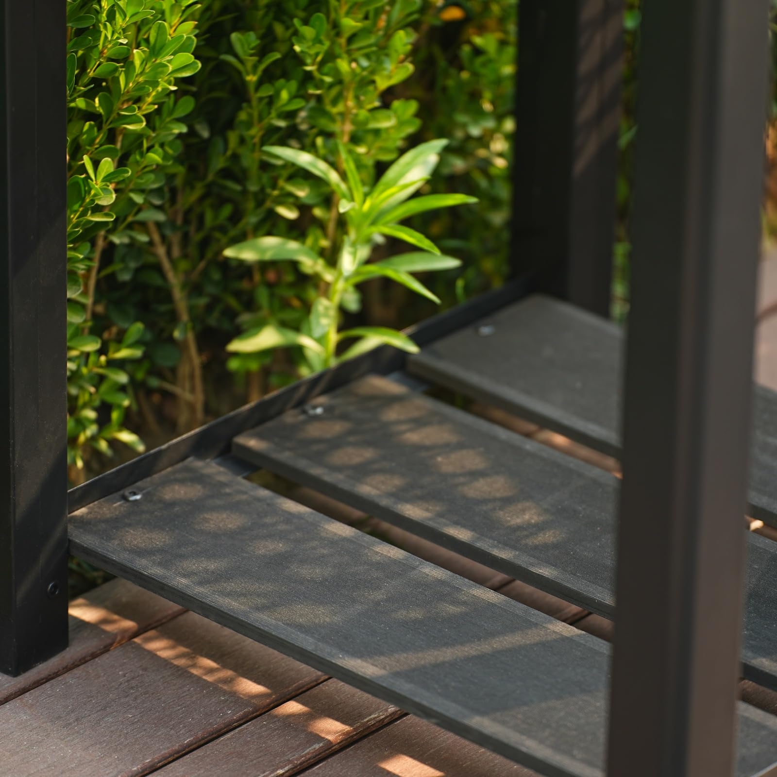 Jardinière surélevée Garvee en PEHD avec étagère pour balcon et jardin, résistante aux intempéries et à la rouille, poteaux en aluminium, noire, différentes tailles