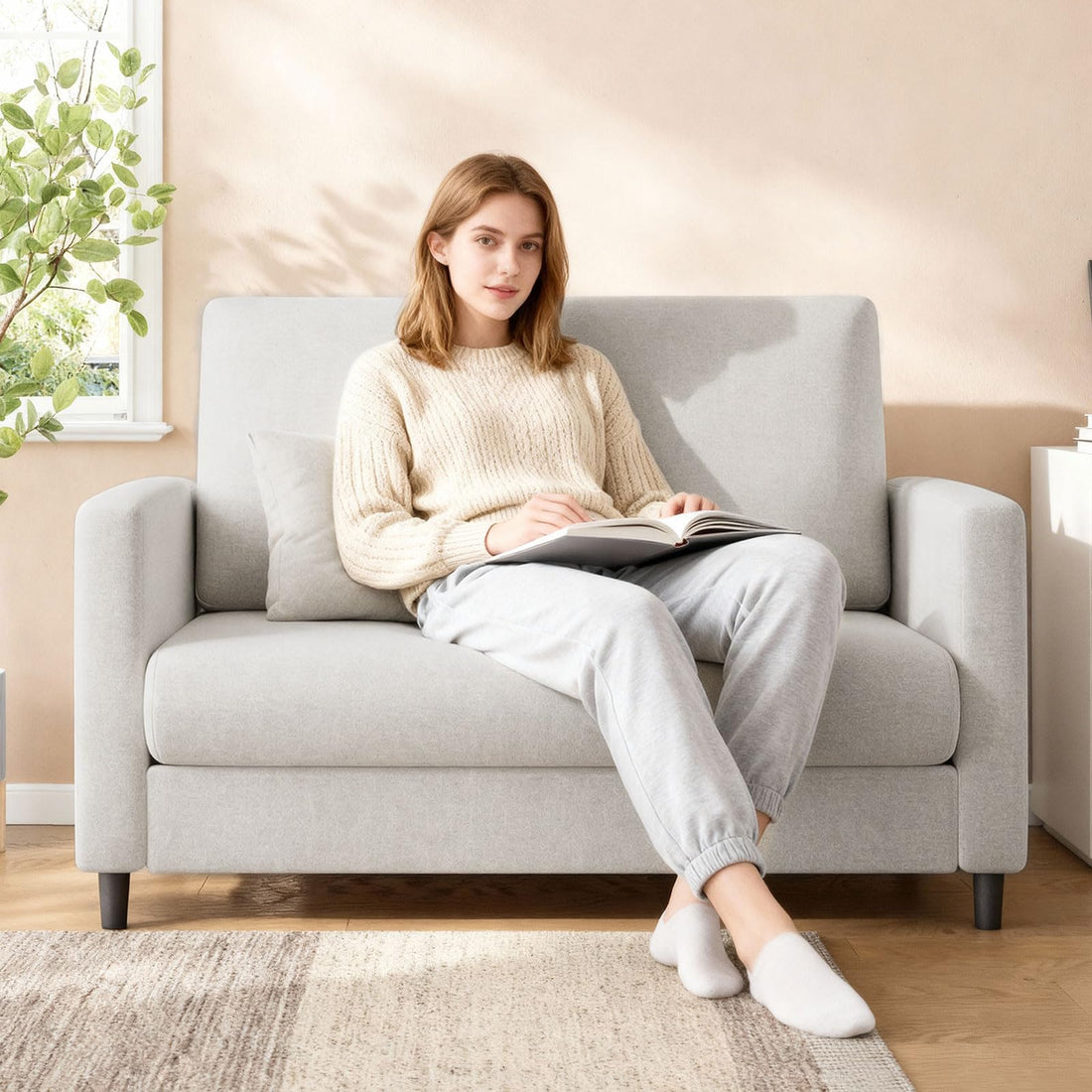 Canapé deux places Garvee 52" avec ressorts ensachés de 7,5", dossier ergonomique, structure en bois massif, beige, pour salon et chambre