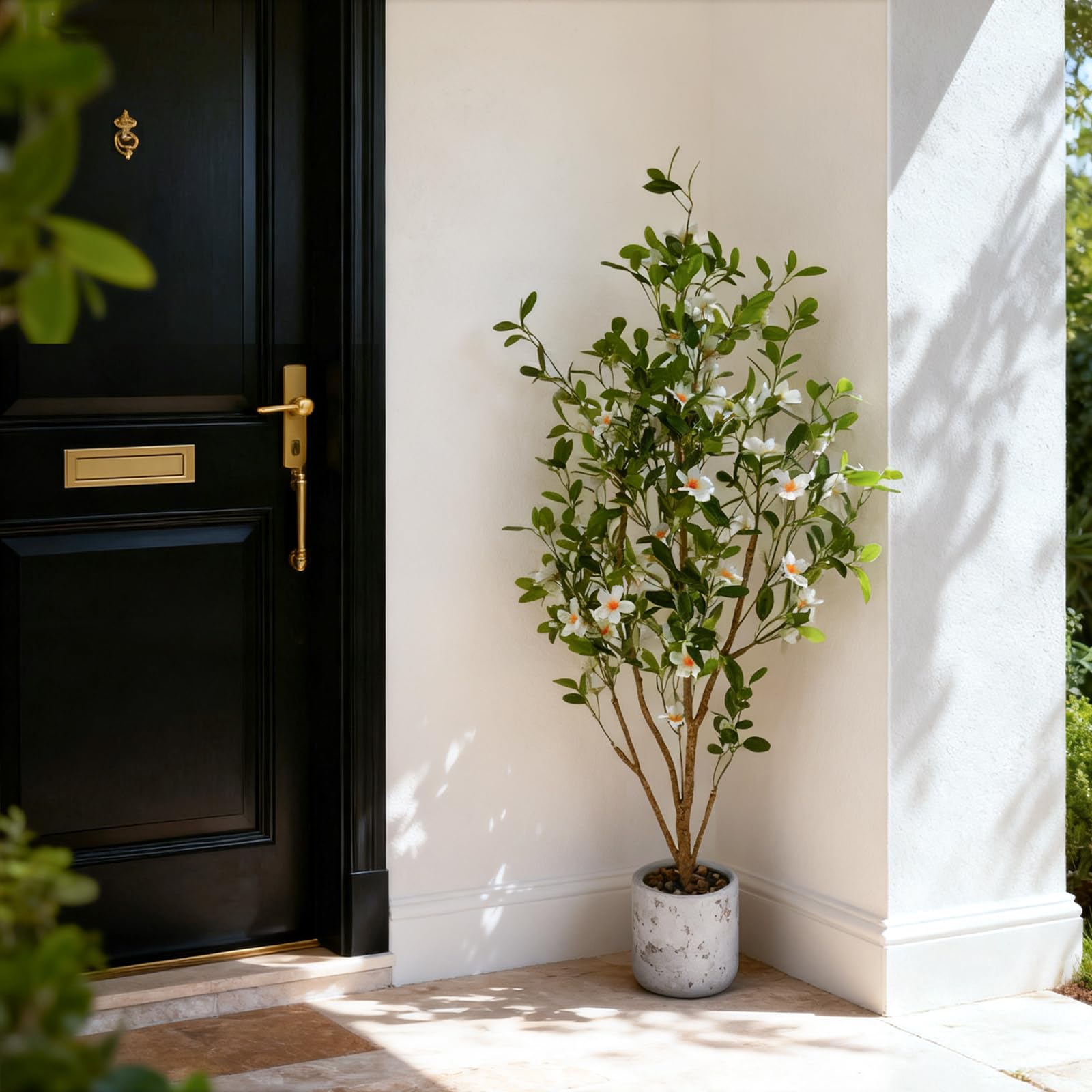 Lot de 2 arbres artificiels d'intérieur Garvee de 1,20 m, réalistes, sans entretien, durables, polyvalents et verts.