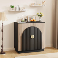 Buffet Garvee style moderne milieu de siècle avec portes cintrées, étagères réglables, coloris noir-brun, pour salle à manger et salon, modulable, panneaux de particules et MDF