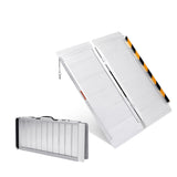 Garvee Mini rampe compacte 2 sections 61 cm, design ultra léger, gants inclus, pour marches domestiques, argenté - Argenté / Pliable en 2