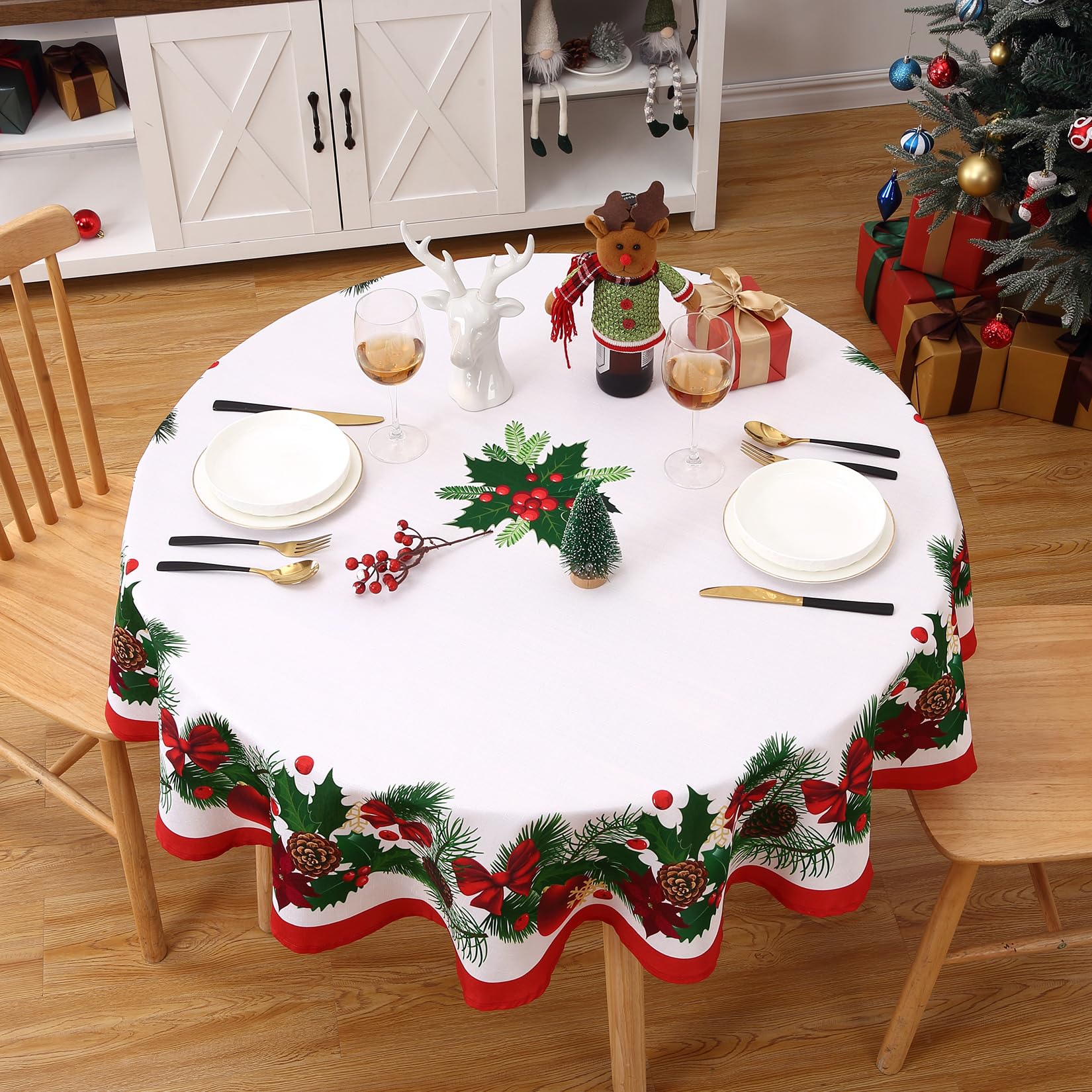 Nappe ronde Garvee Christmas 60 pouces à motif de feuilles, en polyester imperméable et résistant à la chaleur, idéale pour la salle à manger et le salon.