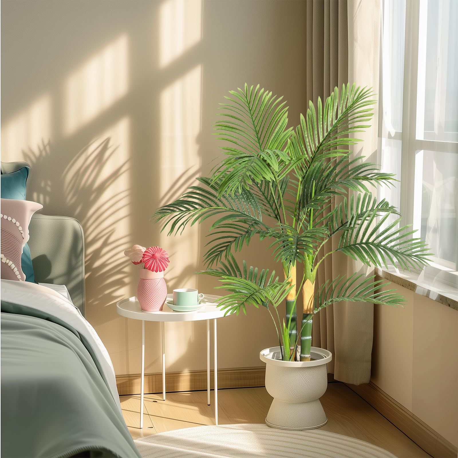 Palmier artificiel doré Garvee 120 cm, plante tropicale réaliste, feuilles ajustables, matériaux PVC et PE, base stable, décoration intérieure et extérieure