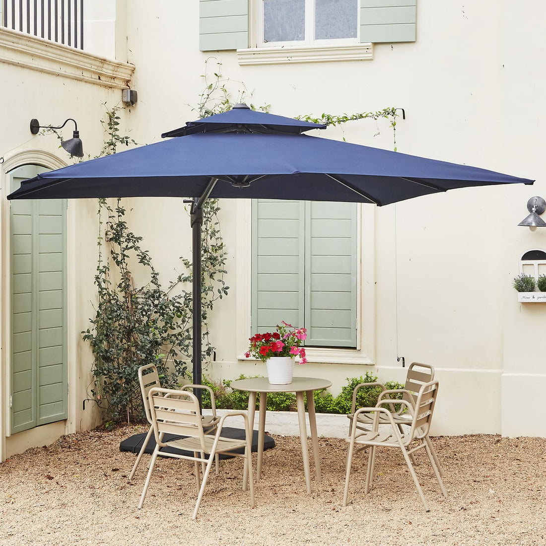 Garvee Parasol 3 × 3 m bleu marine, toile 240 g/m², bras articulé en aluminium avec rotation 360°, pour balcon, terrasse et piscine