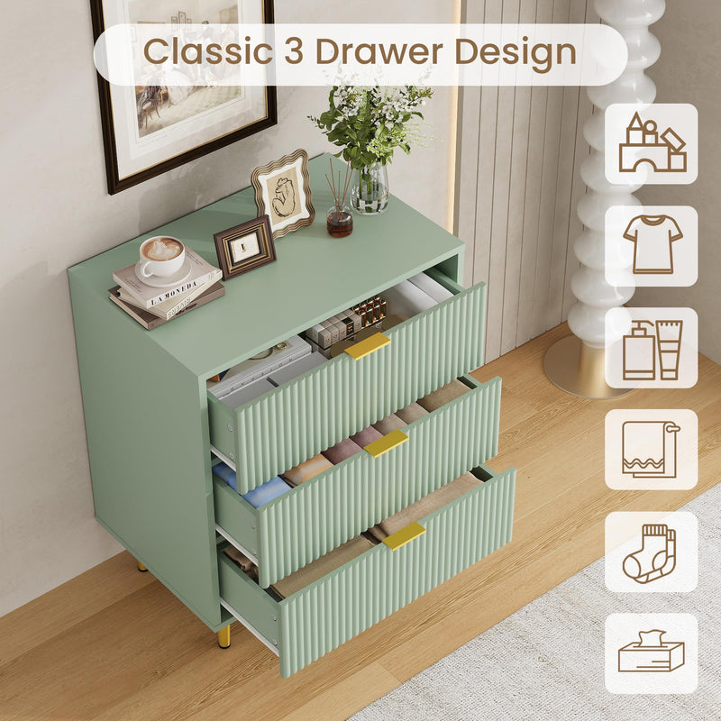 Design moderne avec poignées dorées