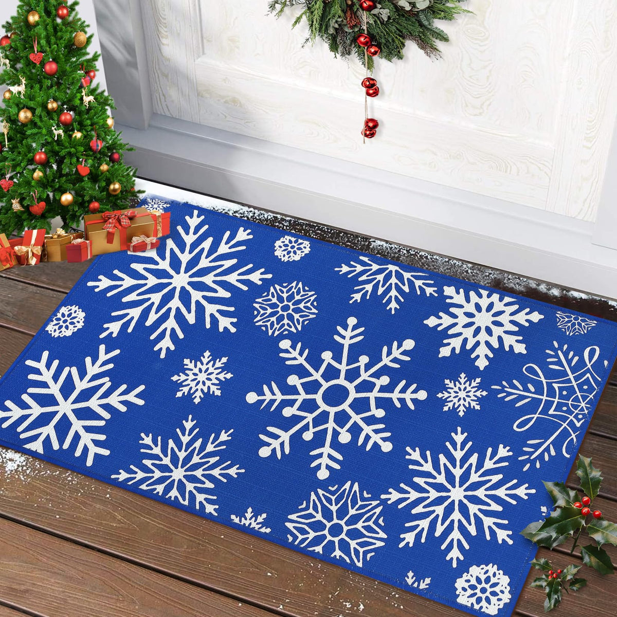 Tapis de porte Garvee Kerst 50x80 cm, lavable et antidérapant, motif flocons de neige rouges et bleus, idéal pour l'entrée, la cuisine ou la chambre à coucher. Décoration de Noël.
