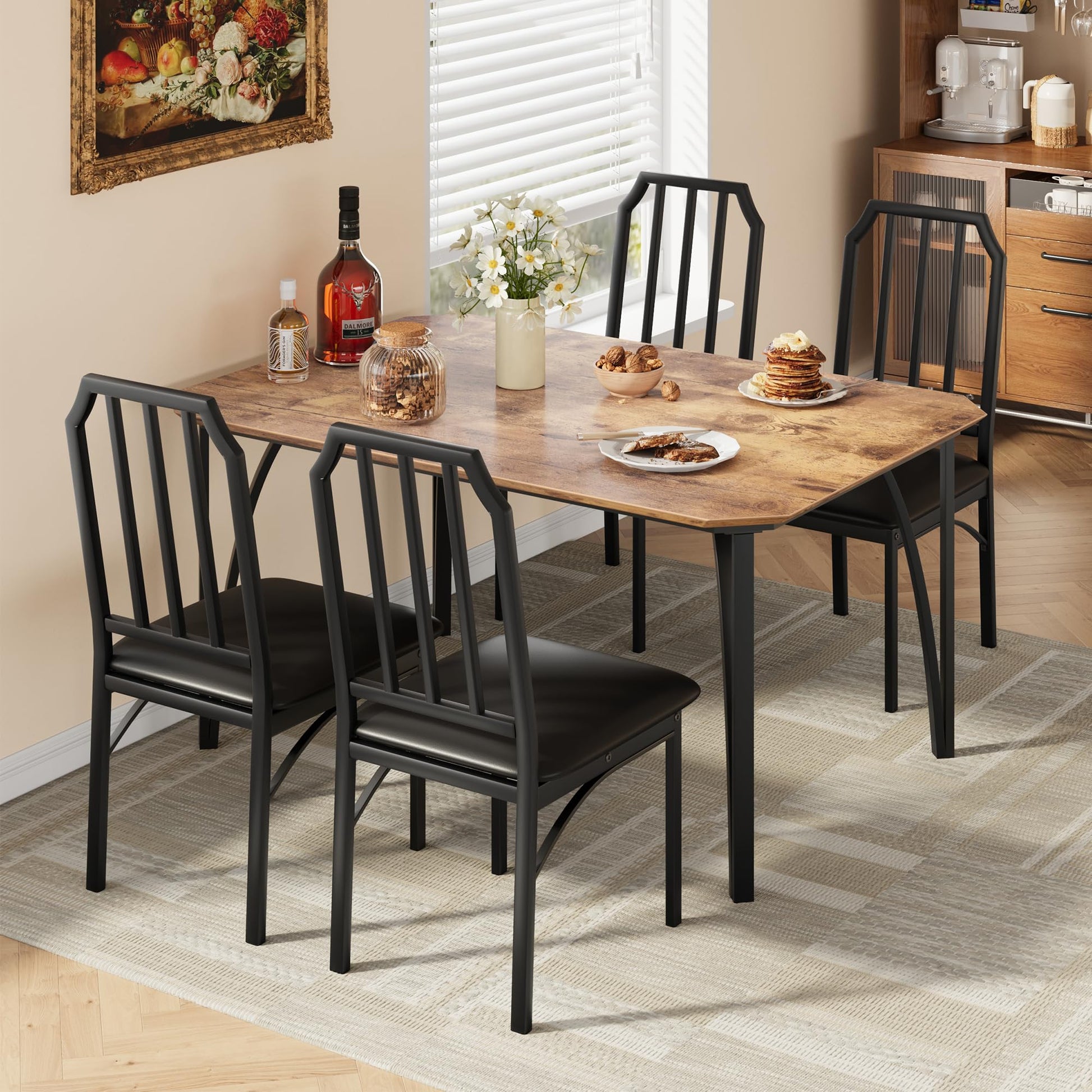 Ensemble de salle à manger Garvee pour 4 personnes avec design biseauté, chaises rembourrées en PU, MDF et acier, brun rustique, gain de place pour les petites cuisines