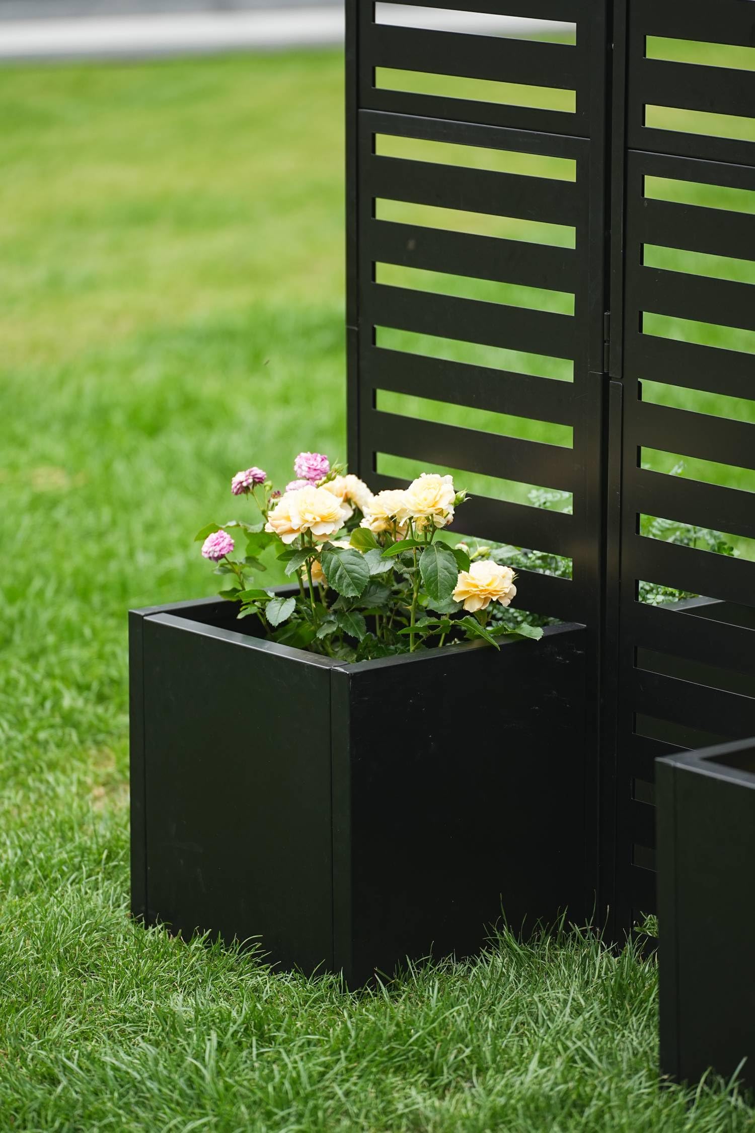 Paravent métallique Garvee avec jardinière, clôture de jardin en 3 parties pour terrasse et jardin, robuste, pliable, auto-drainante, cadre en métal