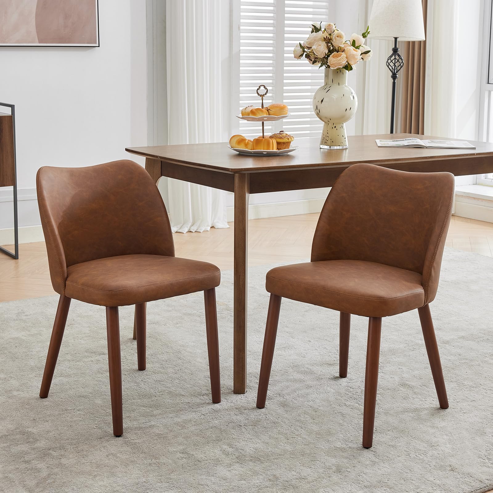 Ensemble de 2 chaises de salle à manger Garvee, cuir, dossier à oreilles, pieds en bois, style moderne, marron, pour salle à manger et salon