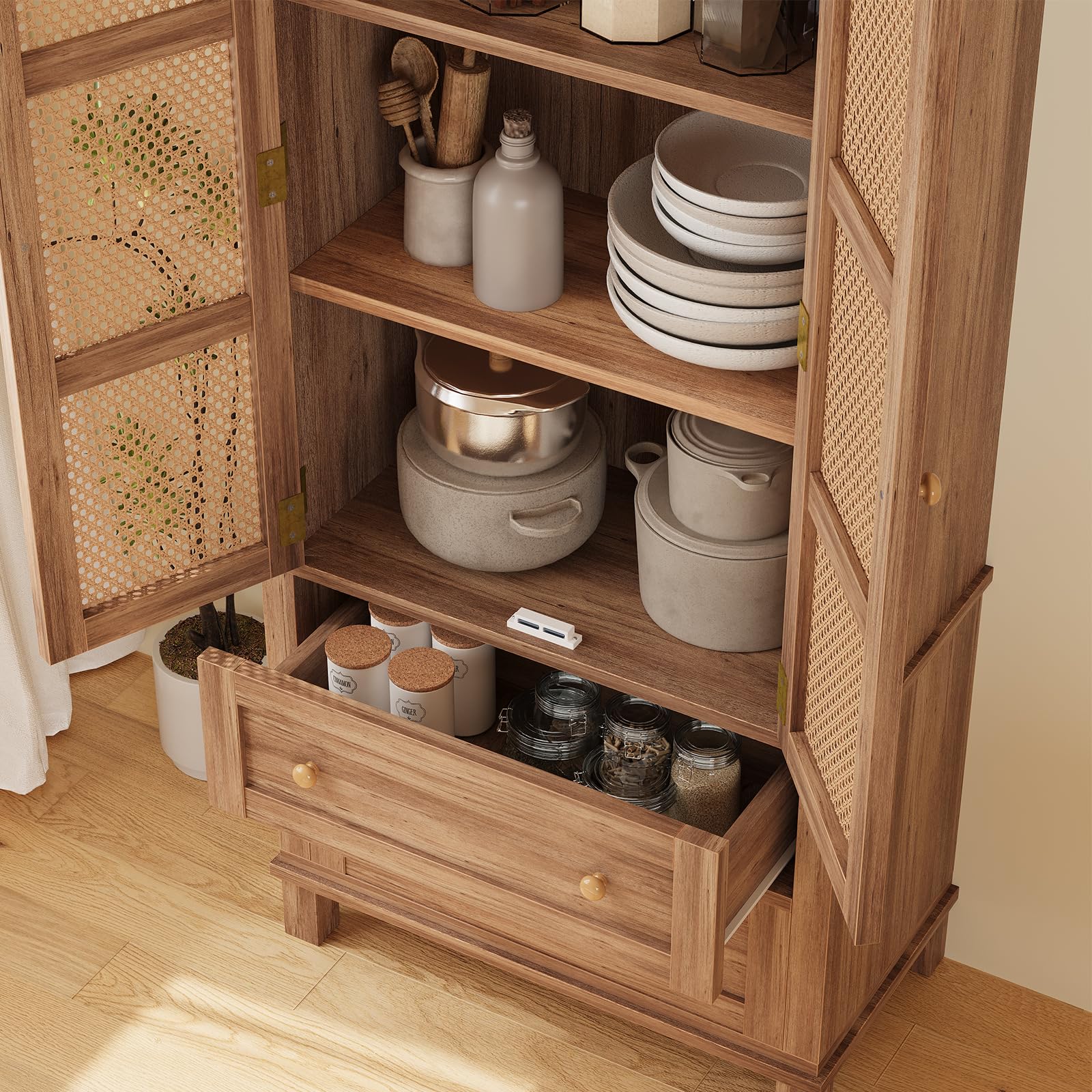 Meuble de rangement de cuisine Garvee avec 2 portes en rotin, 2 étagères réglables, hauteur 162,5 cm, en noyer, style campagnard, idéal pour le salon et la salle à manger.