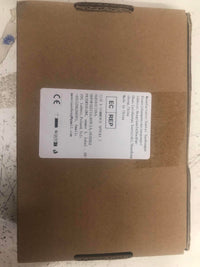 Armoire-penderie Garvee à 5 sections avec 10 compartiments, kit anti-basculement, 4 roulettes, 5 crochets, en contreplaqué, idéale pour les écoles et les crèches, dimensions : 137 x 33 x 122 cm, bois naturel.