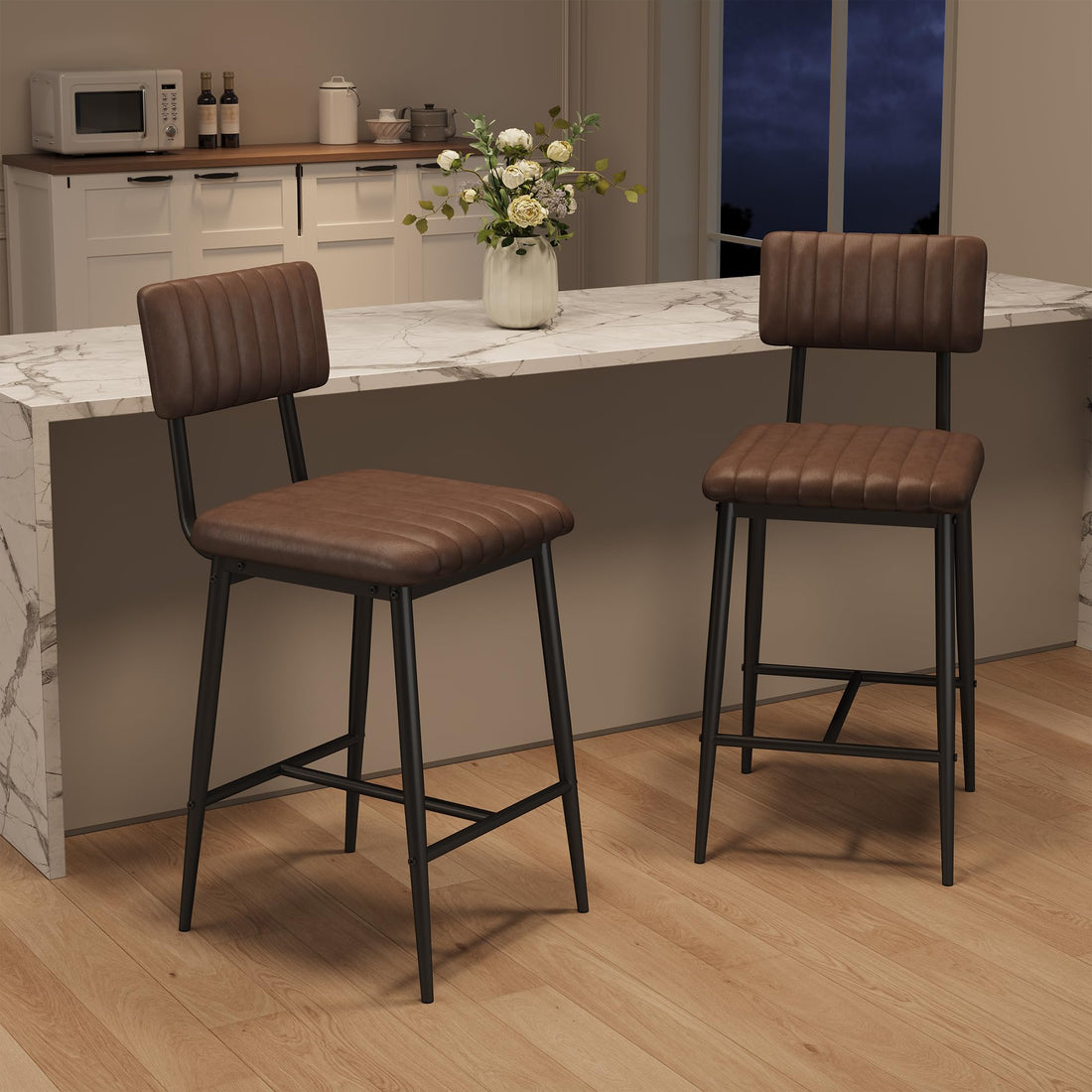 Ensemble de 2 tabourets de bar Garvee, revêtement en similicuir, rembourrage épais, pieds en métal, pour cuisine et îlot central, 65 cm, noir