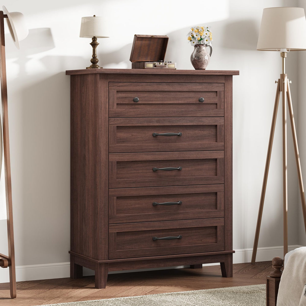 Garvee Commode à 5 tiroirs, en noyer, pour chambre et salon, grande taille, style rustique moderne, en MDF, imperméable et anti-basculement
