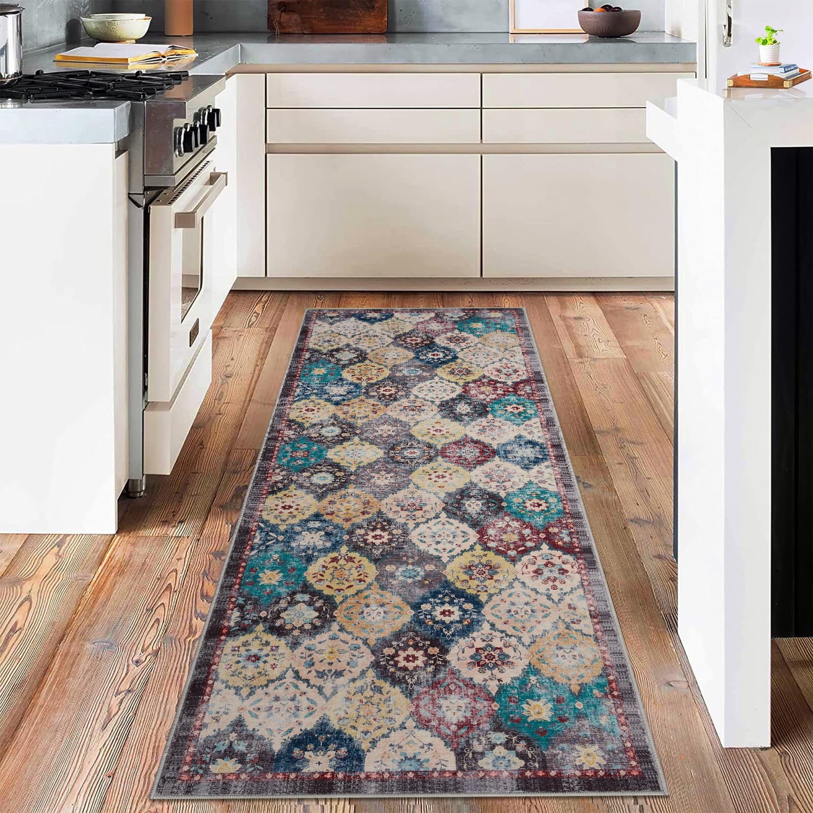 Tapis vintage Garvee grand format 60x180cm, lavable, antidérapant, en polyester doux à poils courts, pour salon ou chambre.