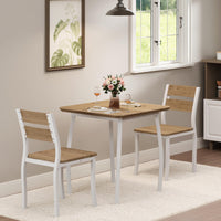 Ensemble de salle à manger Garvee pour 2 personnes avec table carrée et pieds en forme de O, structure en métal et chaise rembourrée, blanc et naturel, idéal pour les petites pièces et les appartements.