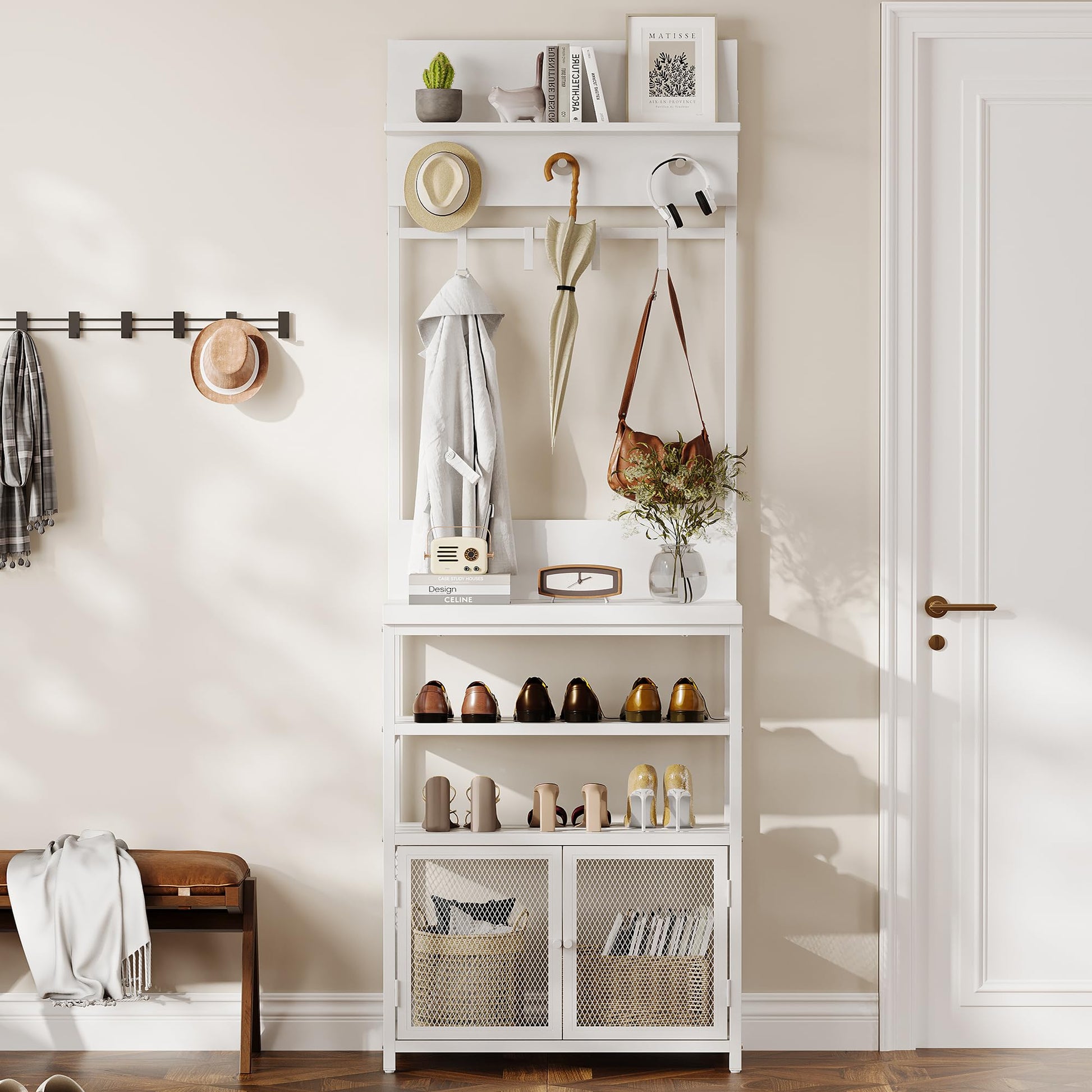 Armoire-penderie Garvee Hall Tree avec portes, blanche, 185 cm - 7 crochets et étagère à chaussures pour couloir, chambre, entrée - MDF et métal - Pieds anti-basculement et réglables