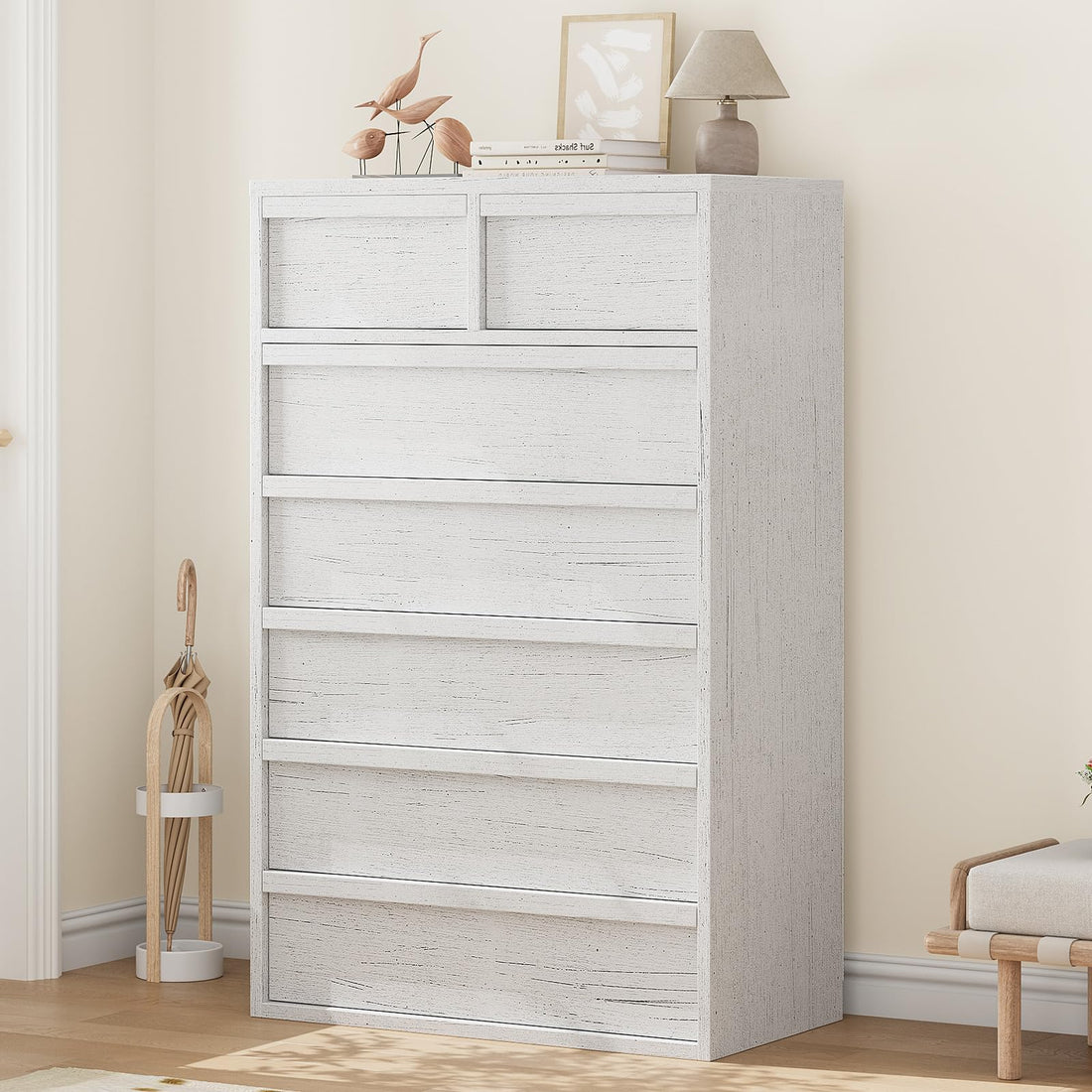 Commode Garvee à 7 tiroirs offrant un grand espace de rangement pour la chambre et le salon, hauteur 117 cm, bois robuste, design moderne