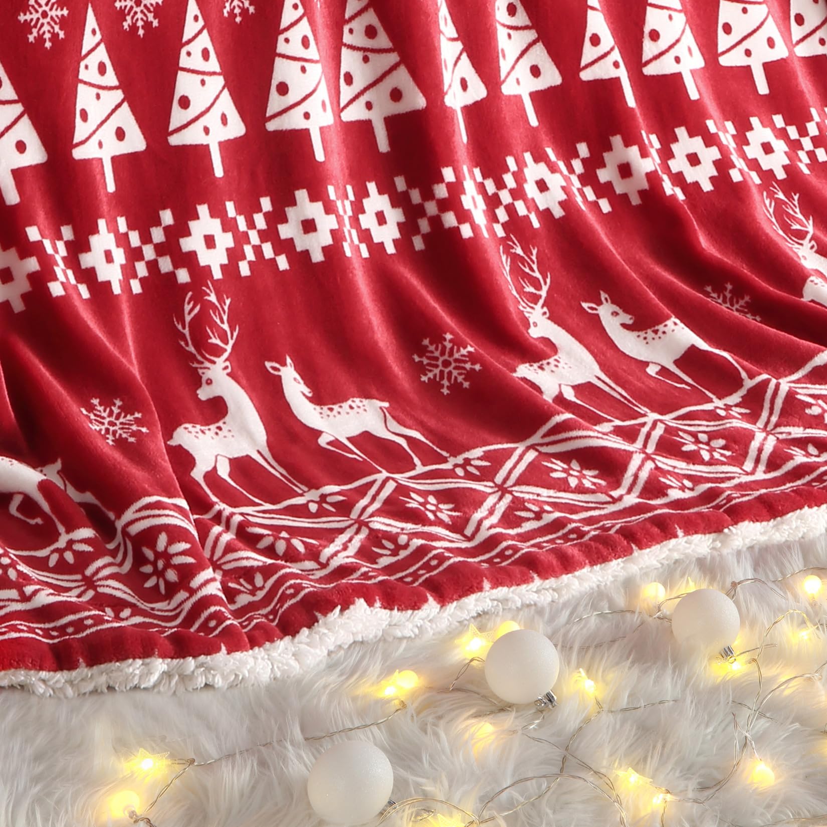 Couverture de Noël Garvee en flanelle sherpa rouge 50x60 - Chaude, réversible, douce et résistante - Idéale pour le canapé et le camping