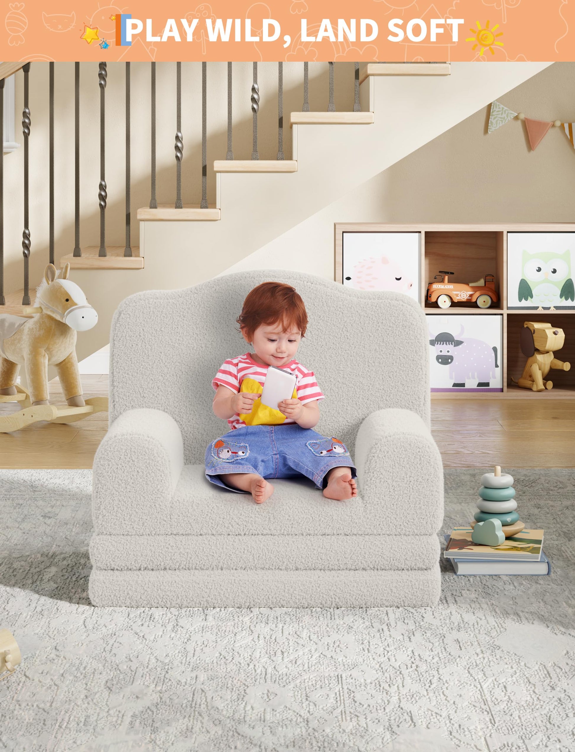 Canapé enfant Garvee 2-en-1 pliable, coussin doux en sherpa, mousse haute densité, antidérapant et sécuritaire pour la salle de jeux, 58 x 132 x 33 cm, blanc