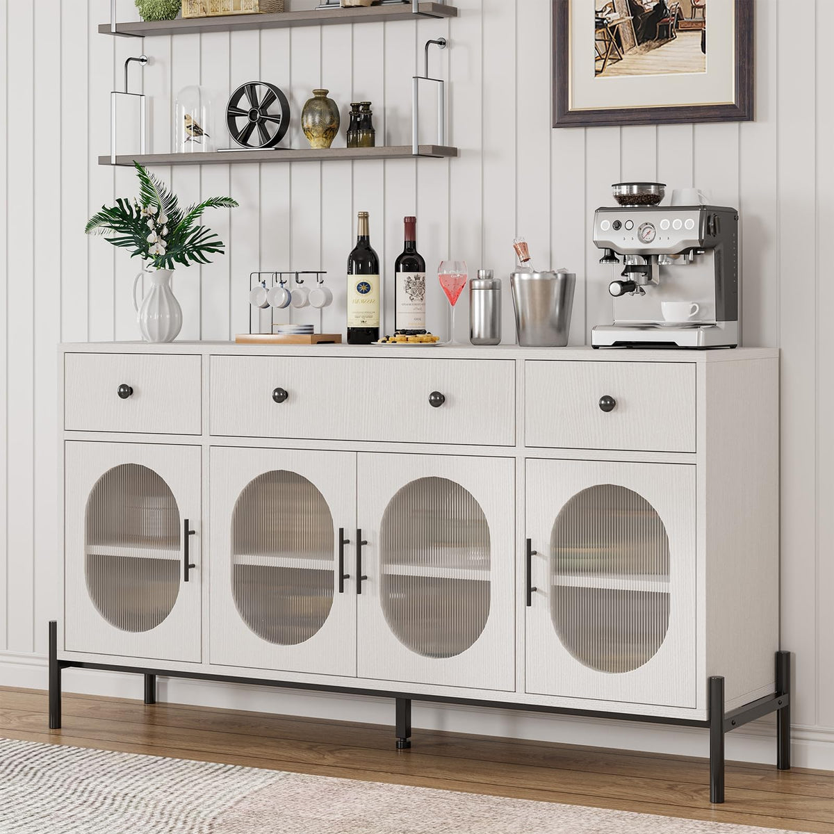 Buffet Garvee 62'' avec rangement, 3 tiroirs, 4 portes vitrées cannelées pour cuisine et salle à manger, bois et métal, robuste et polyvalent